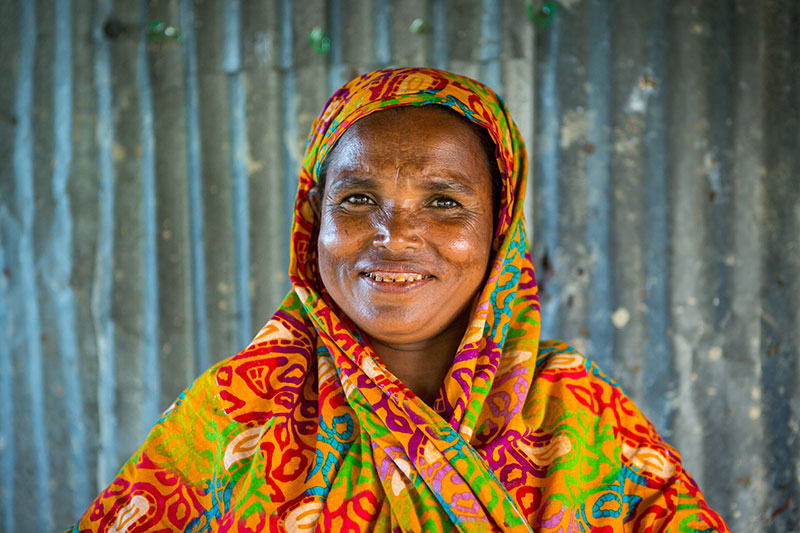 Mahinur has a disabled husband and son to support, so she’s working every hour of the day doing odd jobs for her neighbours in return for rice. It’s not enough. Some days the family just drink water for dinner.