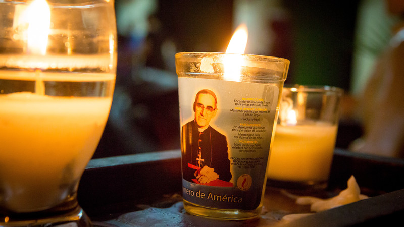 Candle featuring Saint Oscar Romero